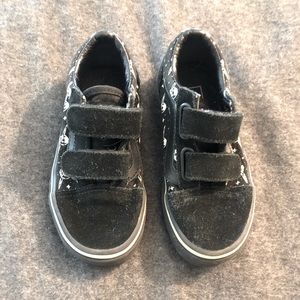 Black skull planets Velcro vans